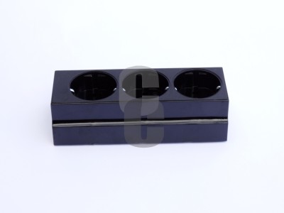 Нови предложения Съединител троен - Приста - ЧЕРЕН                                                                                                                                                                                                                                                                           